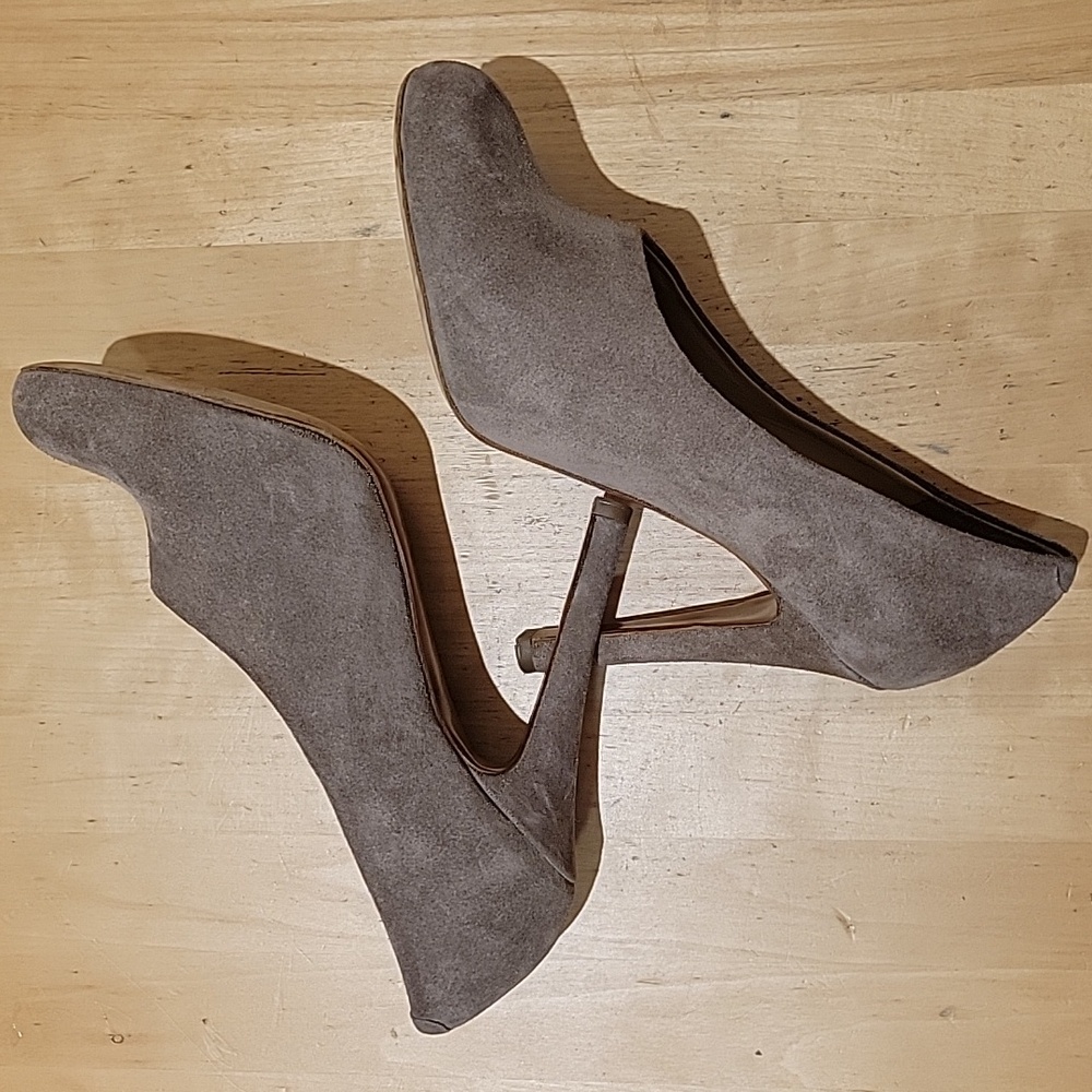 Chloe Taupe Suede Leather Heels - Picture 7 of 15